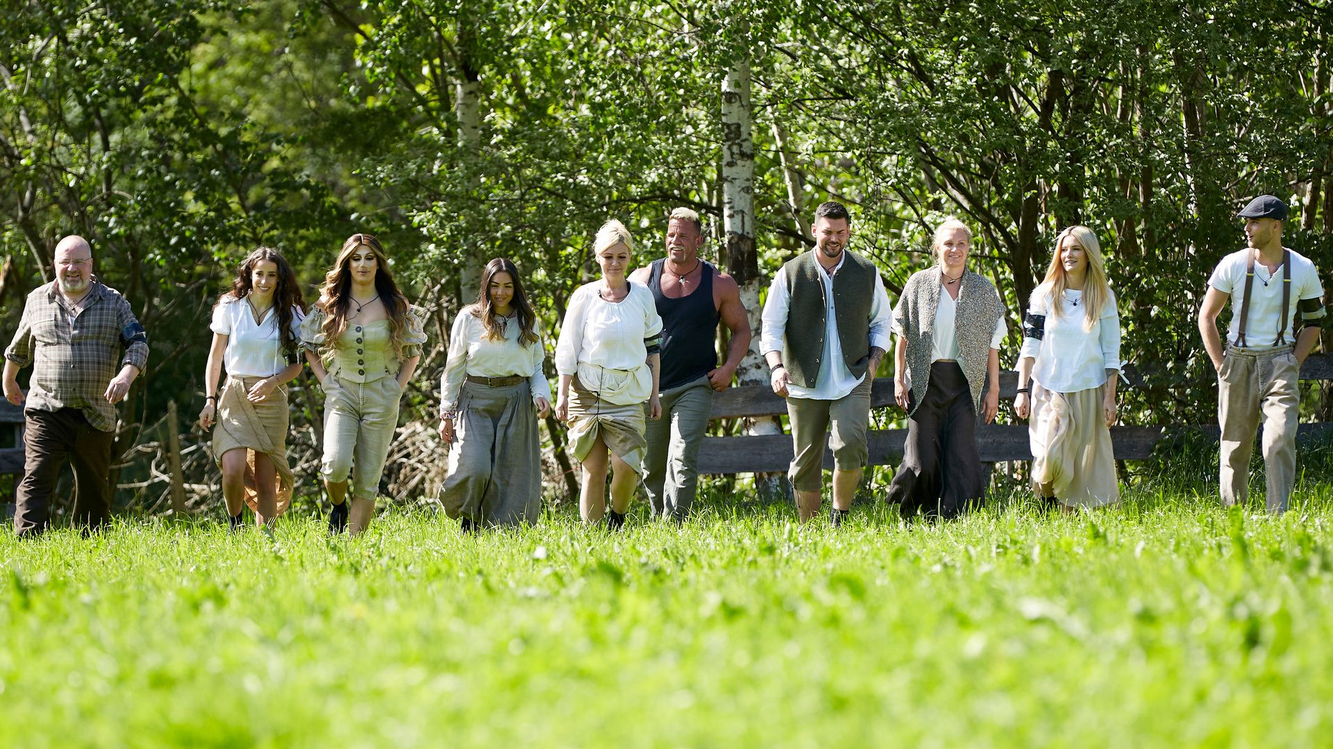 Zehn Promis werden zu Alm-Öhis