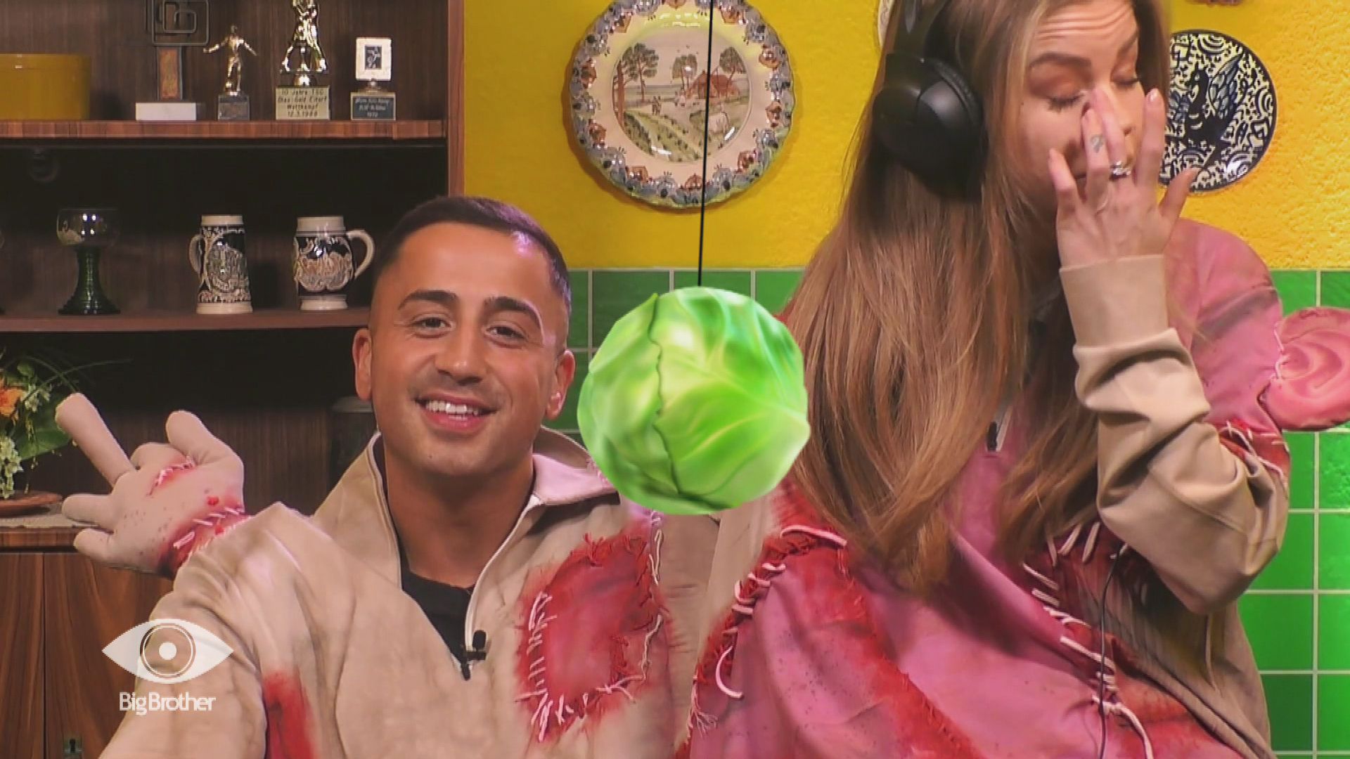 Tageszusammenfassung 22: Verkohlt - Strafe muss sein