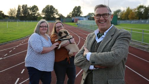 Hunde außer Kontrolle - Ein Coach für alle Felle Hunde außer Kontrolle - Ein Coach für alle Felle Folge 8: Die Küchenfurie