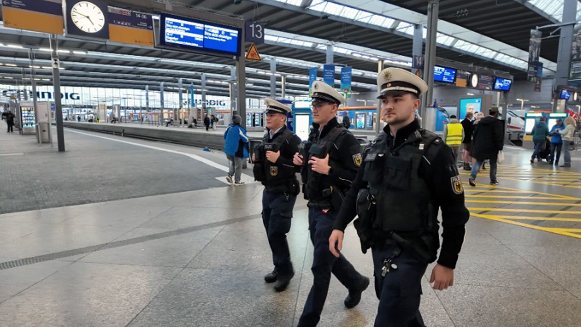 Thema u. a.: Bundespolizei München - Festnahme am Hauptbahnhof