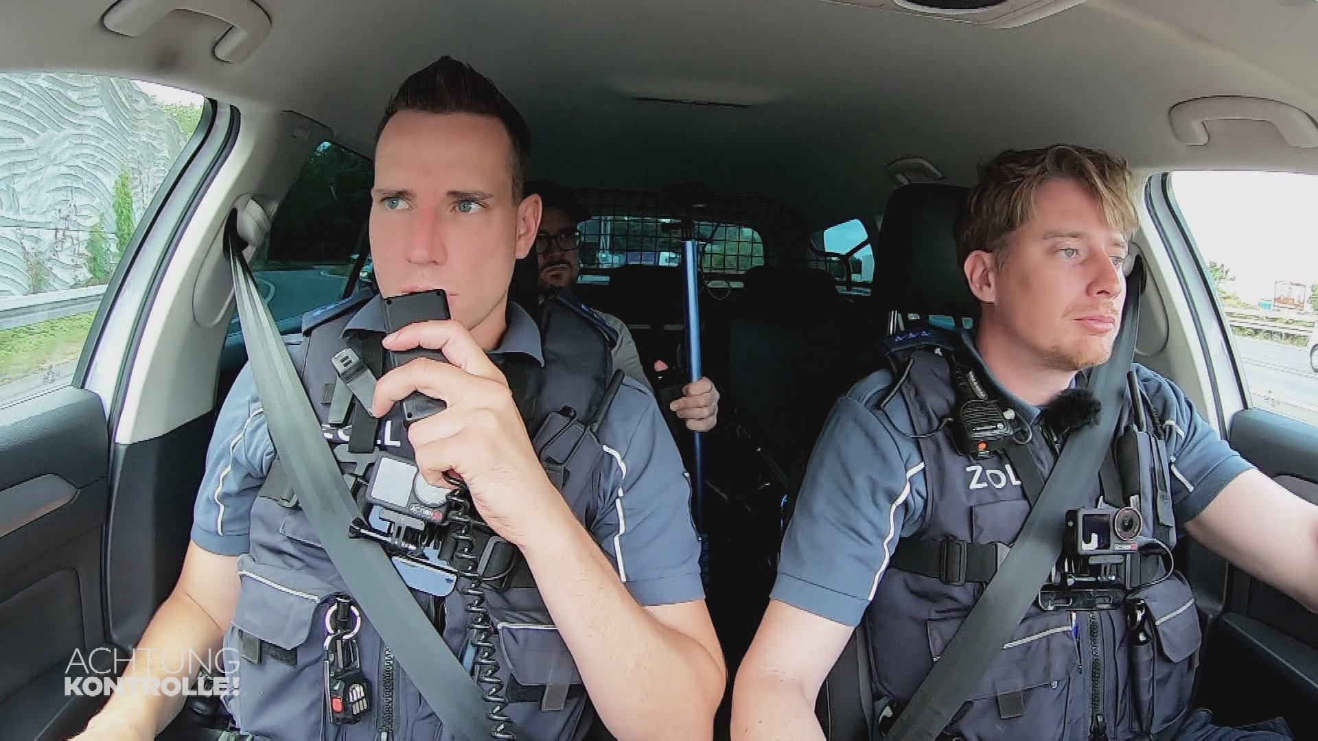 Thema u.a.: Hauptzollamt Dortmund - Drogen auf der Autobahn