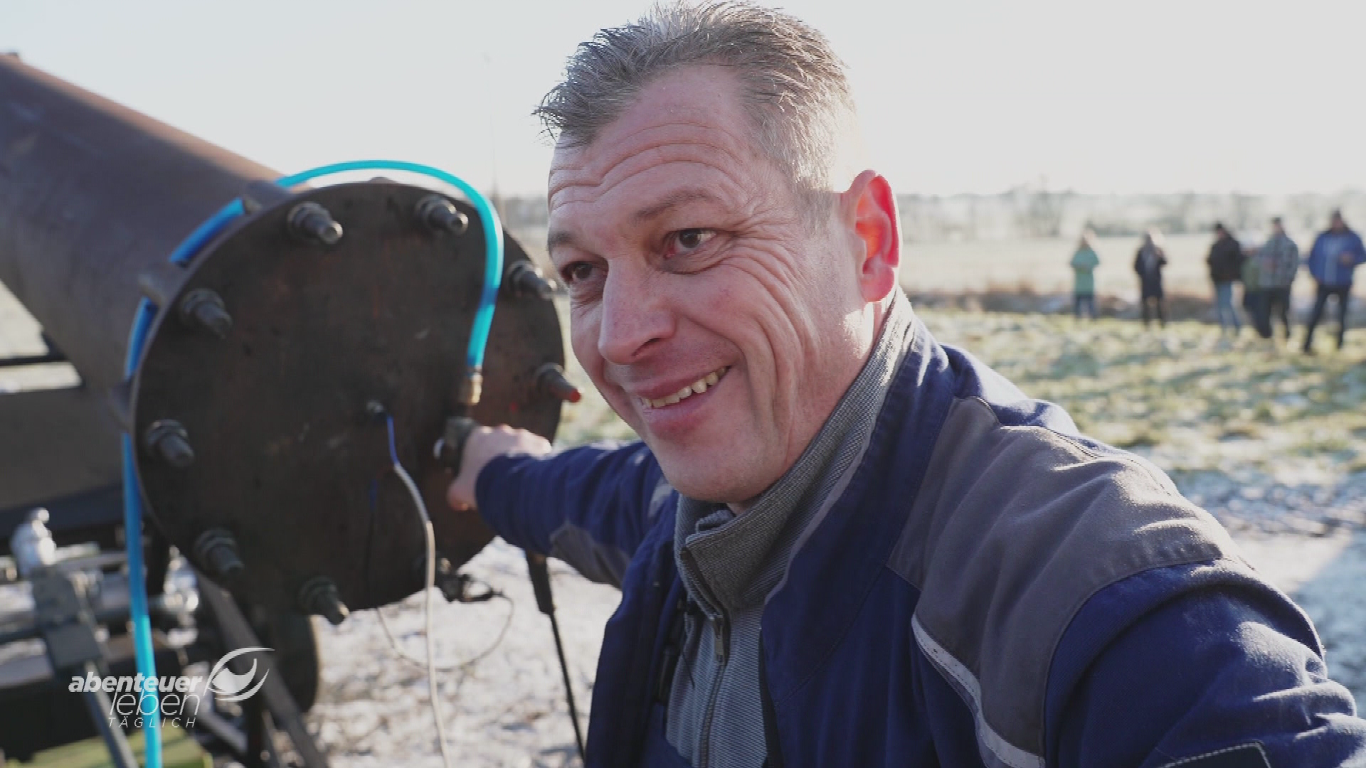 Abschuss frei: Der fliegende Weihnachtsbaum