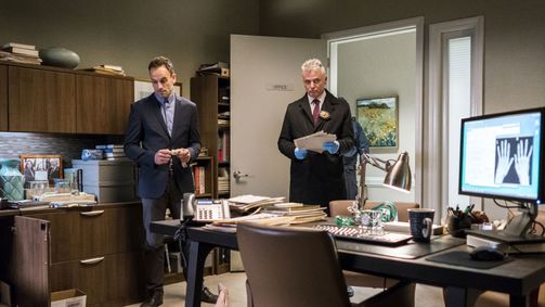 Elementary Elementary Folge 10: Wähle Dein Gift