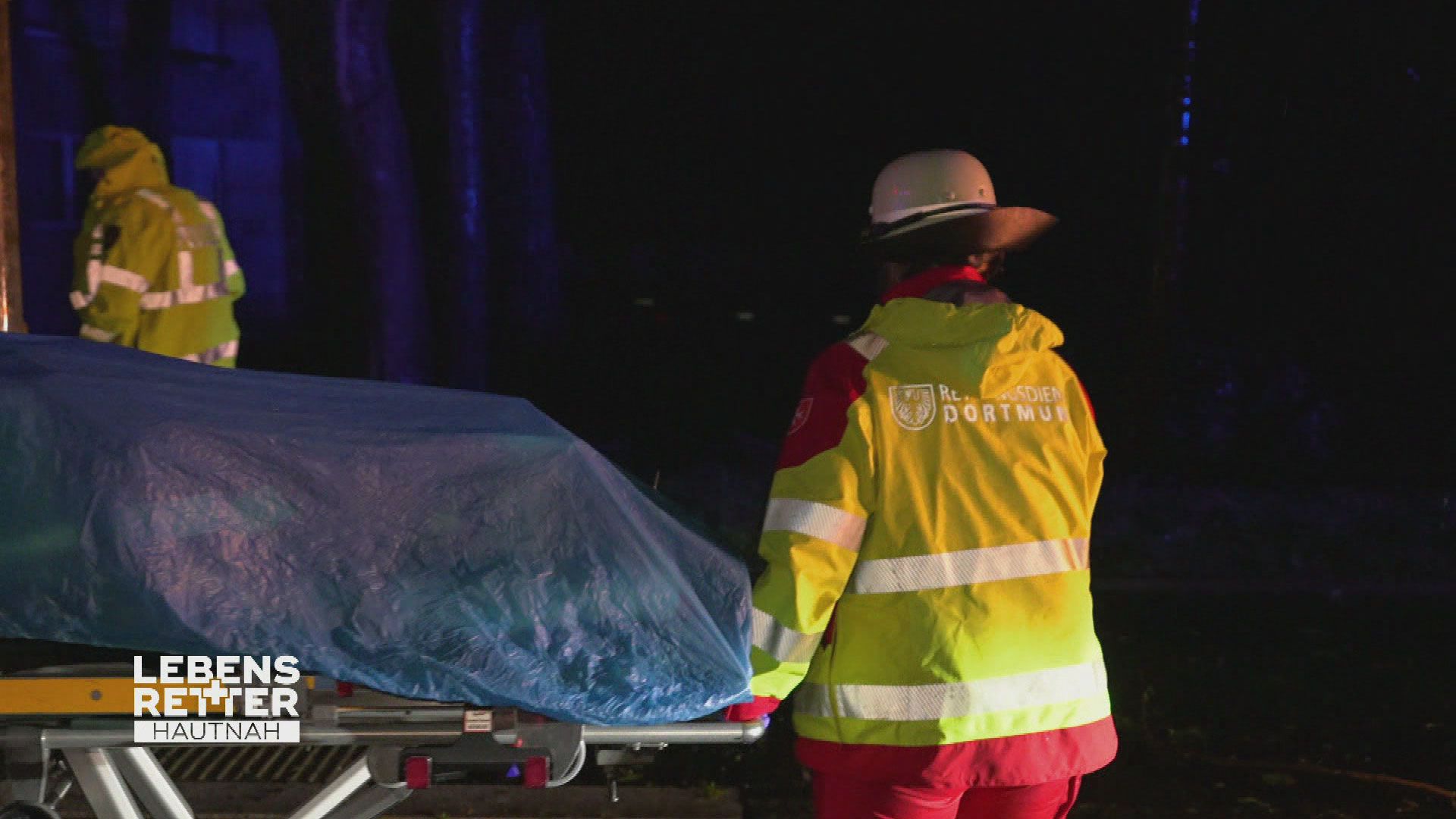 Einsatzgebiet Dortmund: Küchenbrand in einer Wohnung