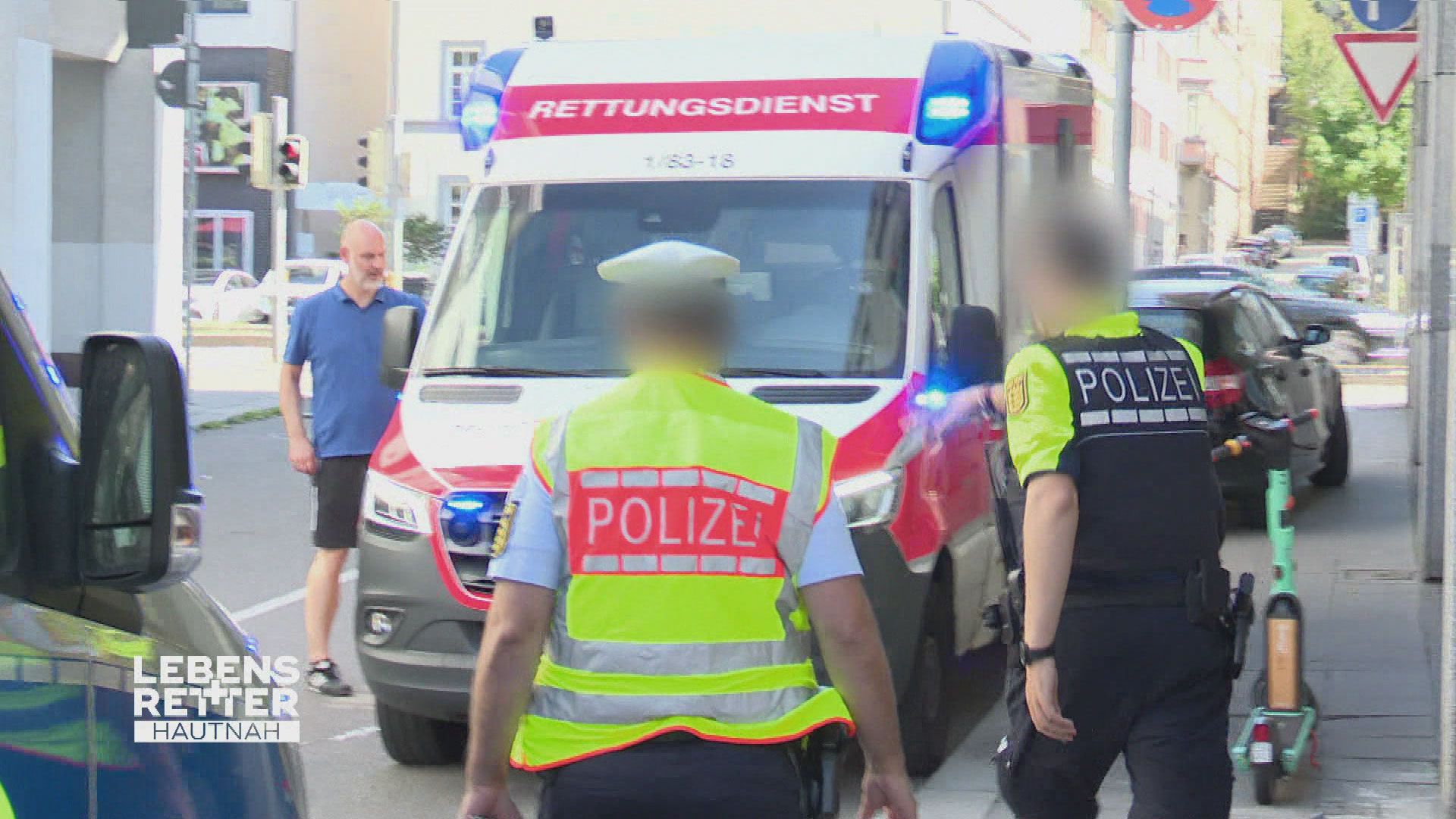 Einsatzgebiet Stuttgart: Verkehrsunfall mit einem E-Scooter