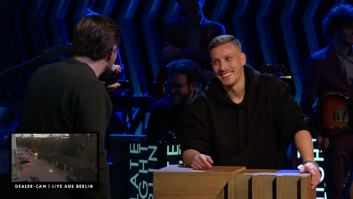 Late Night Berlin - mit Klaas Heufer-Umlauf  Late Night Berlin - Mit Klaas Heufer-Umlauf Folge 22: Die Show vom 2. November 2020