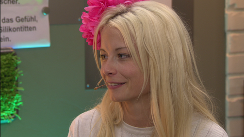Promi Big Brother - Die Late Night Show Promi Big Brother - Die Late Night Show Folge 12: Zu Gast: Mia Julia