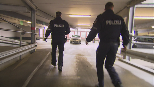 Auf Streife Auf Streife Folge 9: Belästigung im Parkhaus