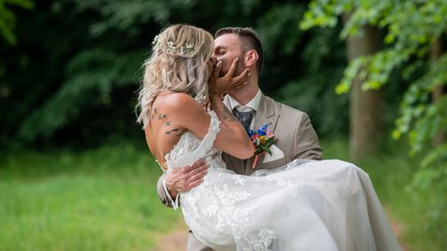 Hochzeit auf den ersten Blick HOCHZEIT AUF DEN ERSTEN BLICK - 10. STAFFEL Folge 2: Yasemin und Jochen: Die wohl emotionalste Hochzeit aller Zeiten!