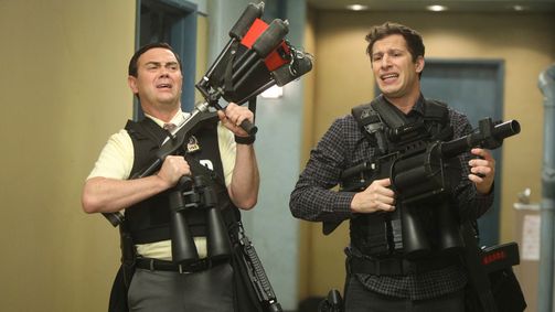 Brooklyn Nine-Nine Brooklyn Nine-Nine Folge 15: Danke fürs Heroin, sexy Jesus