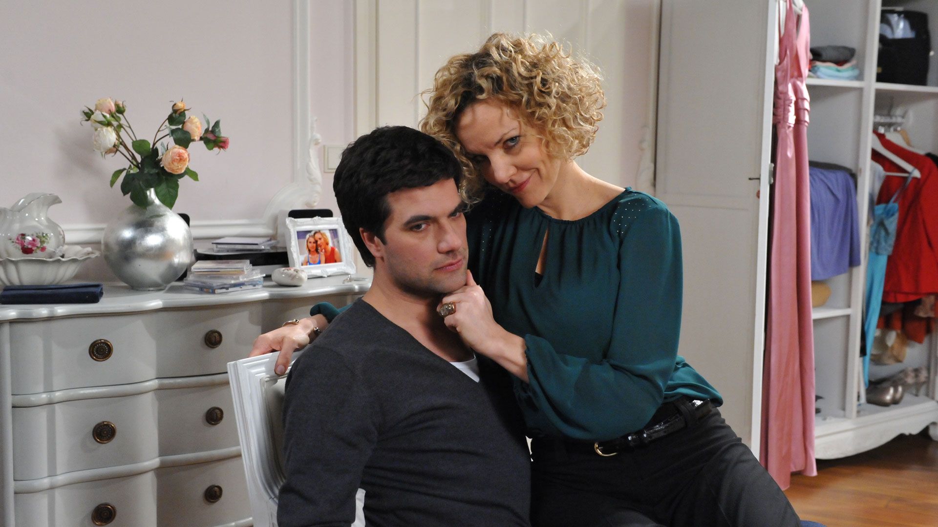 Konstantin leidet still