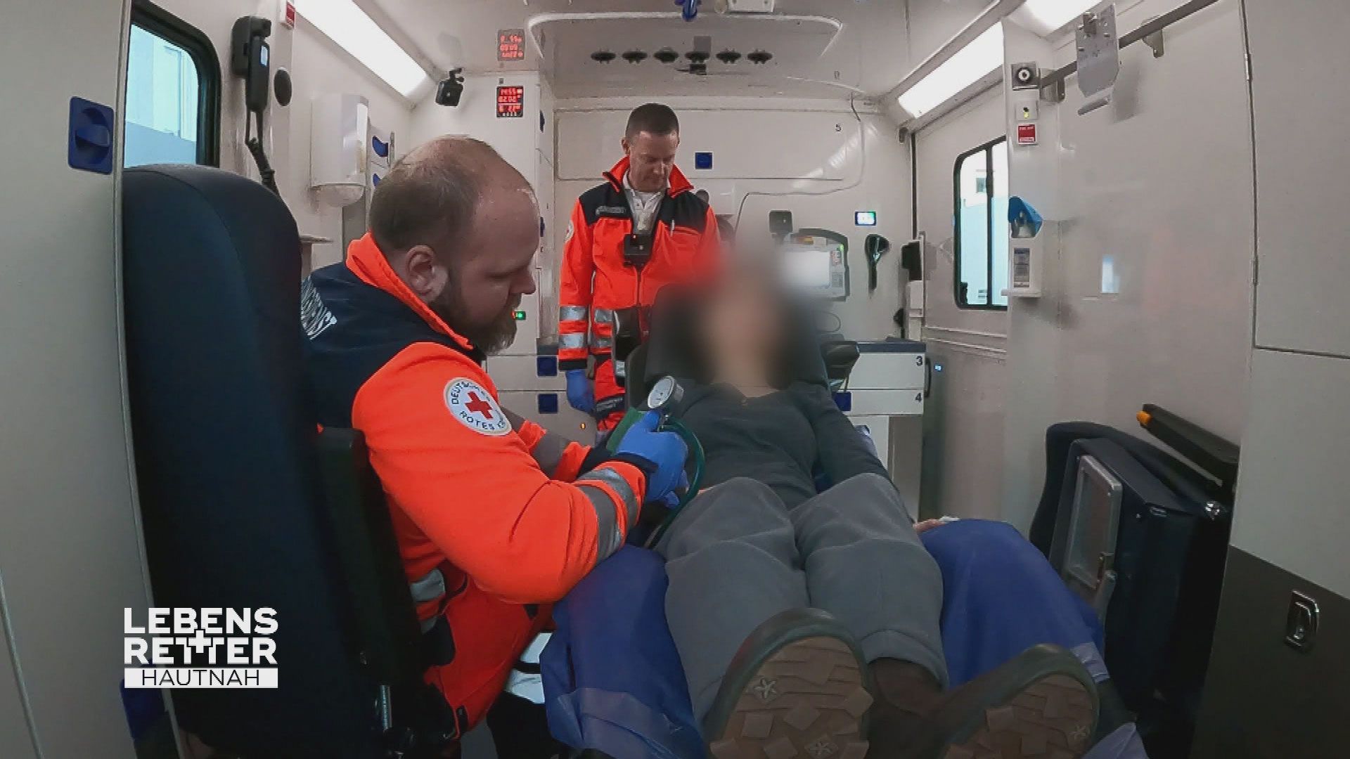 Einsatzgebiet Stuttgart: 13-Jähriges Mädchen mit Kreislaufzusammenbruch