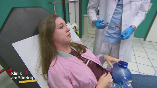 Klinik am Südring - Die Familienhelfer Klinik am Südring - Die Familienhelfer Folge 4: Die Insektenkönigin