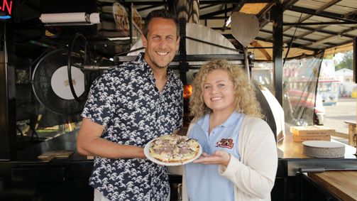 Crazy Food USA - Wir frittieren (fast) alles! Crazy Food USA - Wir frittieren (fast) alles! Folge 6: Sonntagsbraten-Pizza