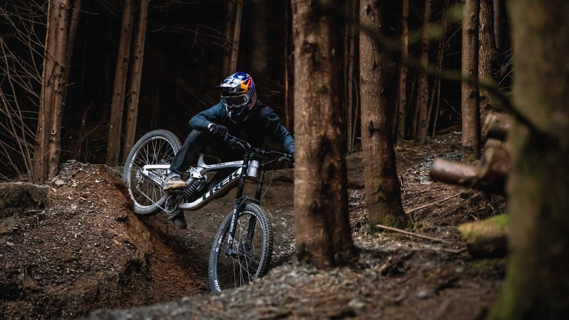 MTB-Doku Race Tapes S1 E4: Freeride-Spirit im Weltcup