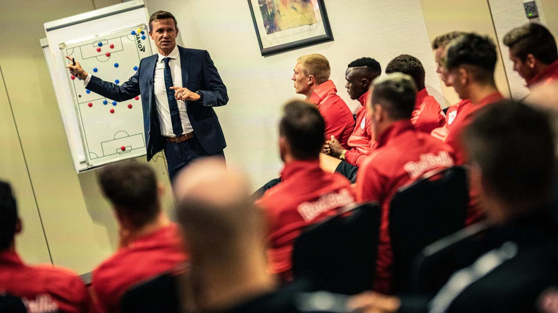 Fußball: JEDER.MANN Folge 1 - FC Salzburg im Aufbruch