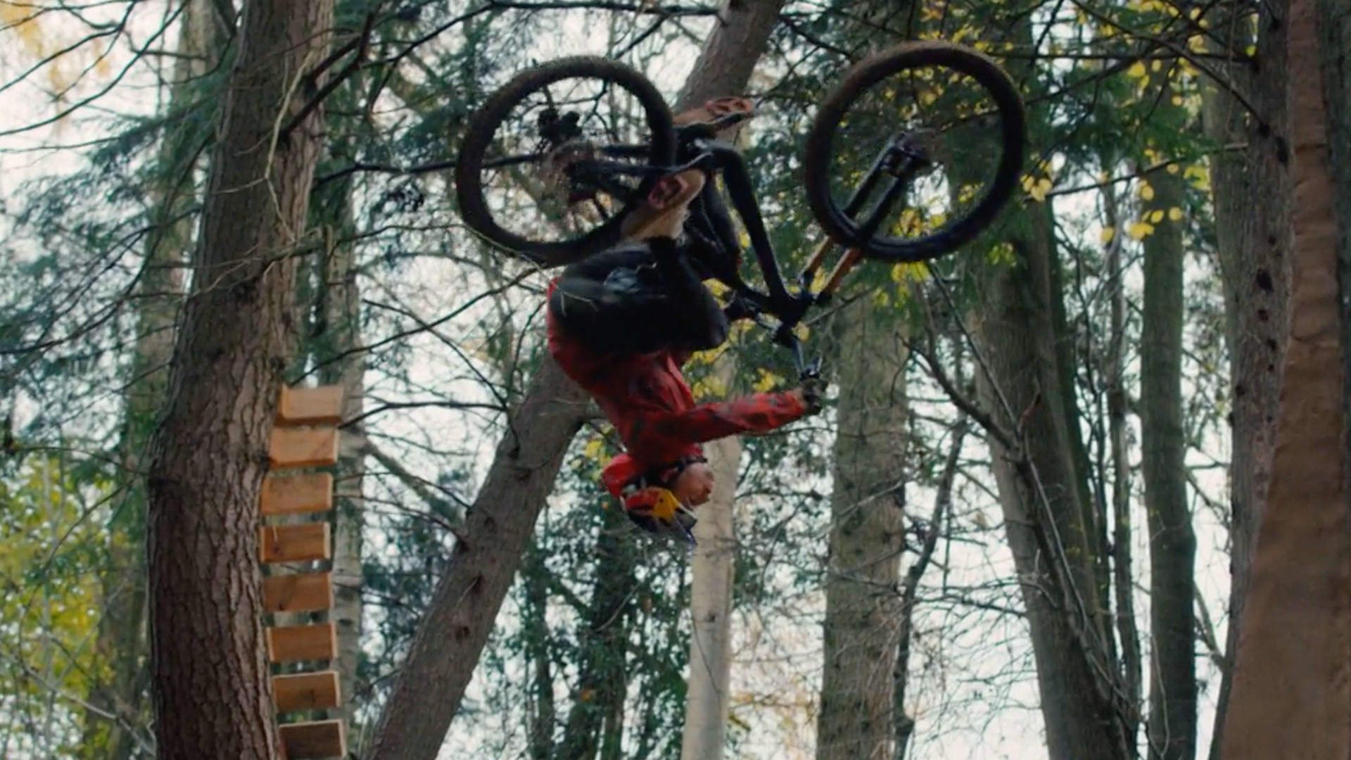 The Clip Show S1 E7: Klippenspringen im Wasserfall