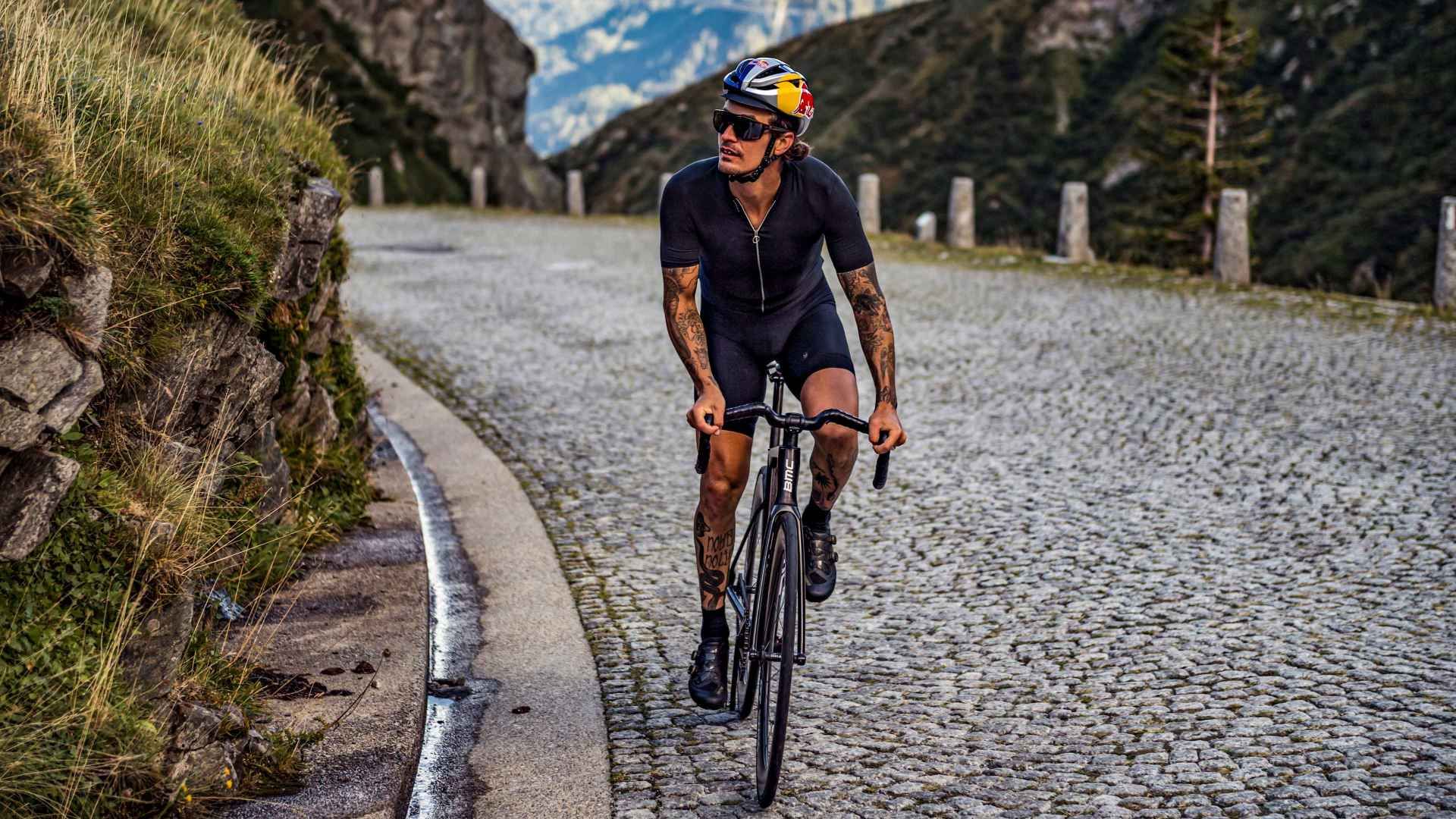 Bike Doku: Mit dem Fixed Gear Bike über die Alpen