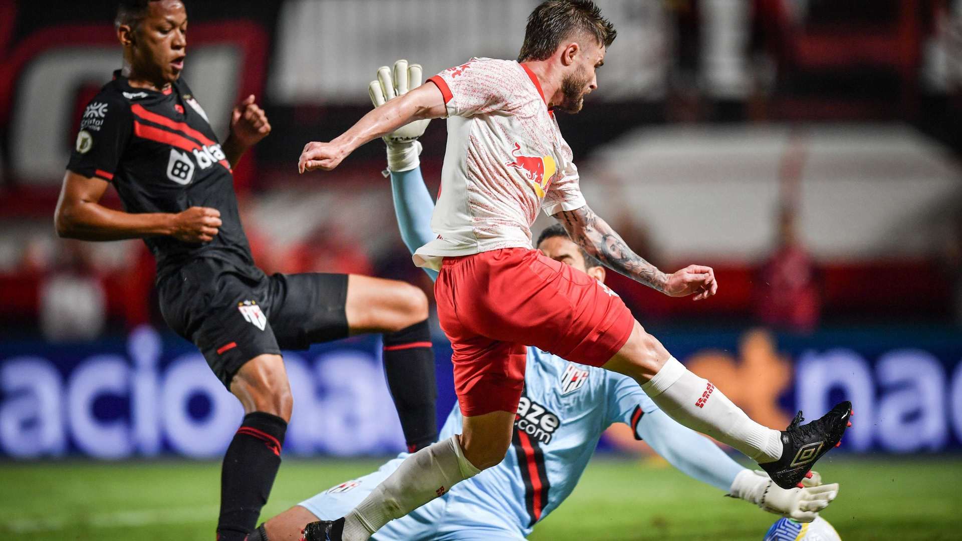 FUSSBALL: Red Bull Bragantino - S1 E4