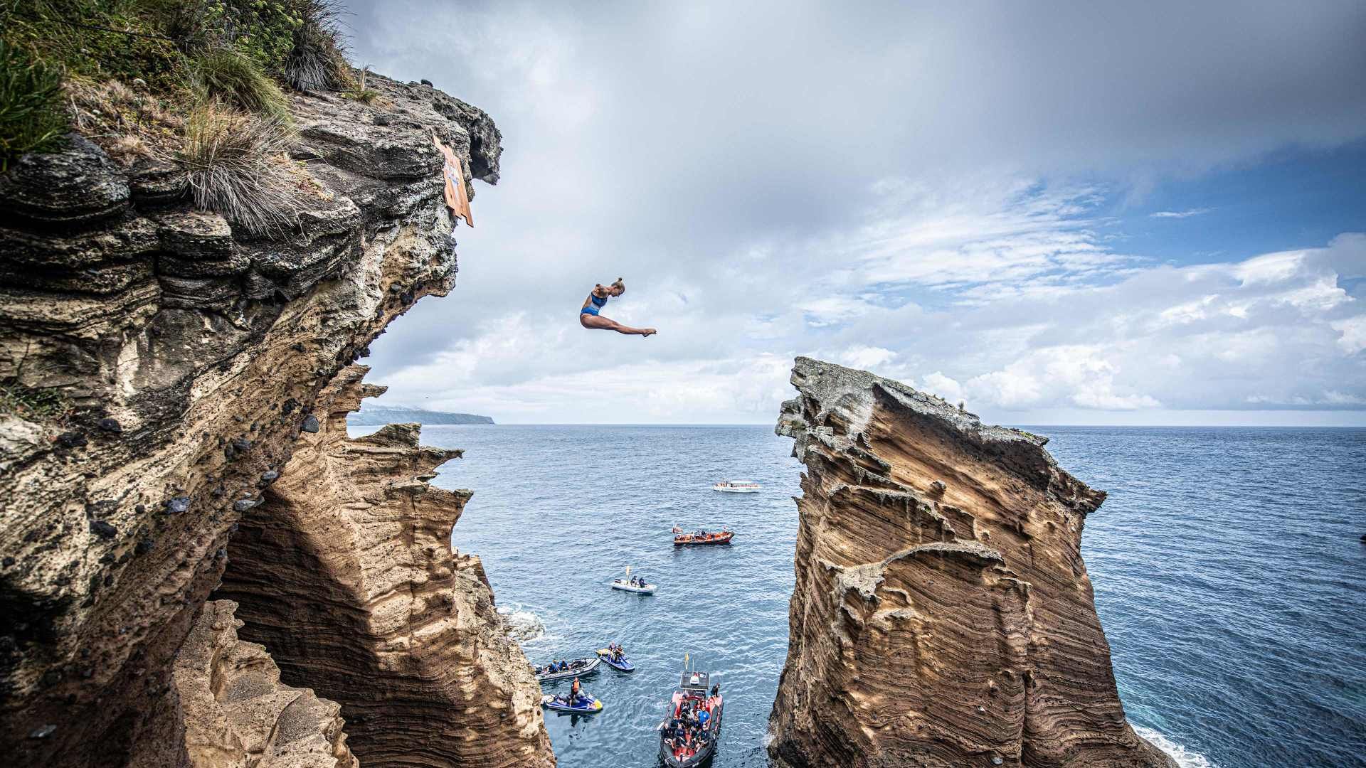 Red Bull Cliff Diving - S1 E3: Molly Carlson erklärt