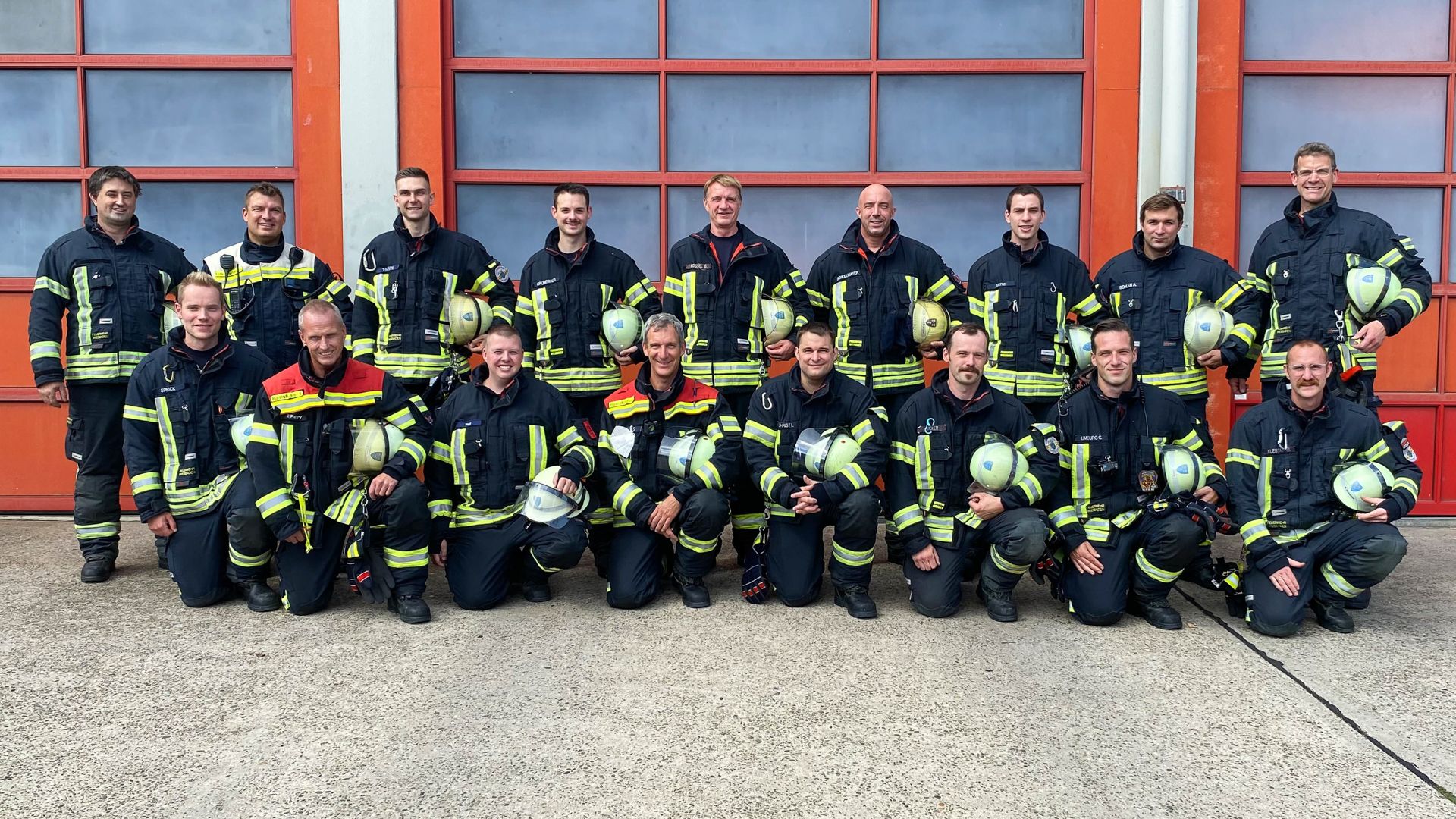 Haus voller Tiere in Vollbrand