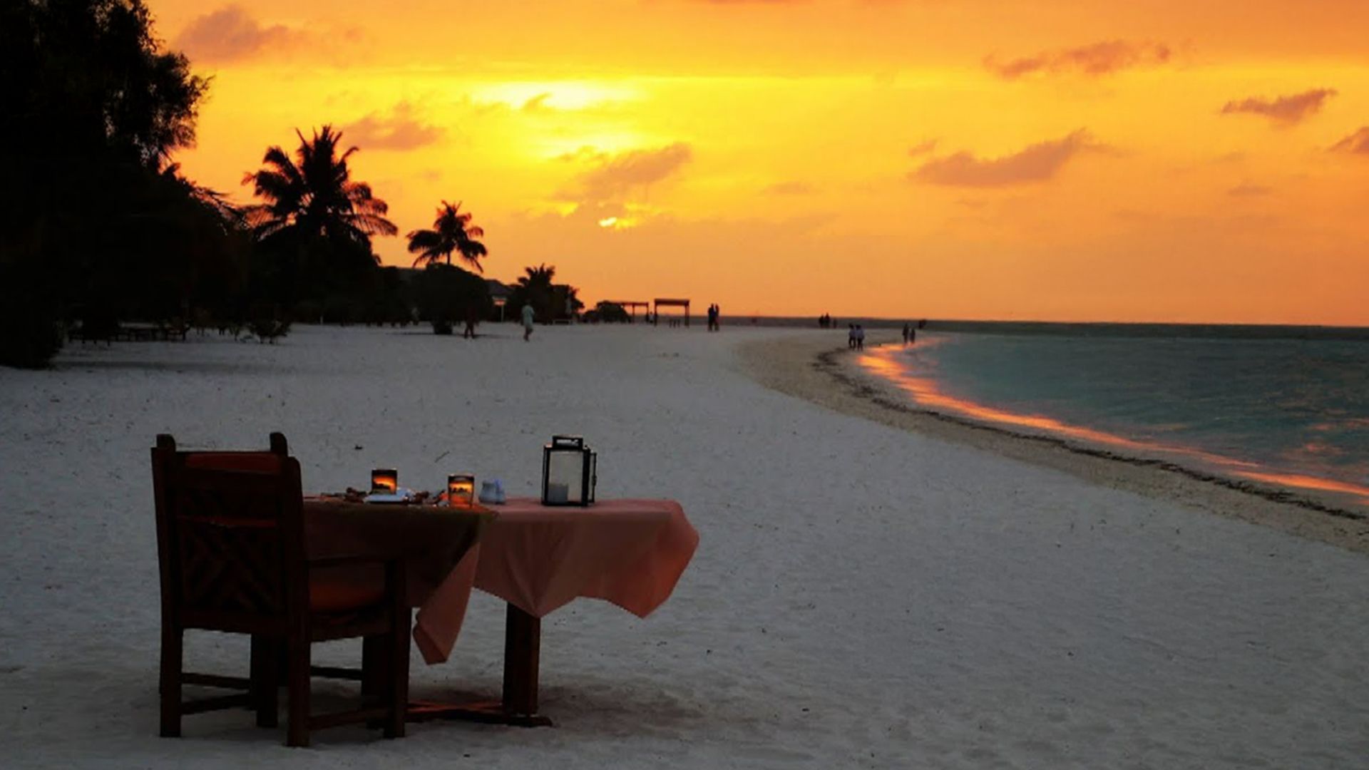 MY LOVE ISLAND