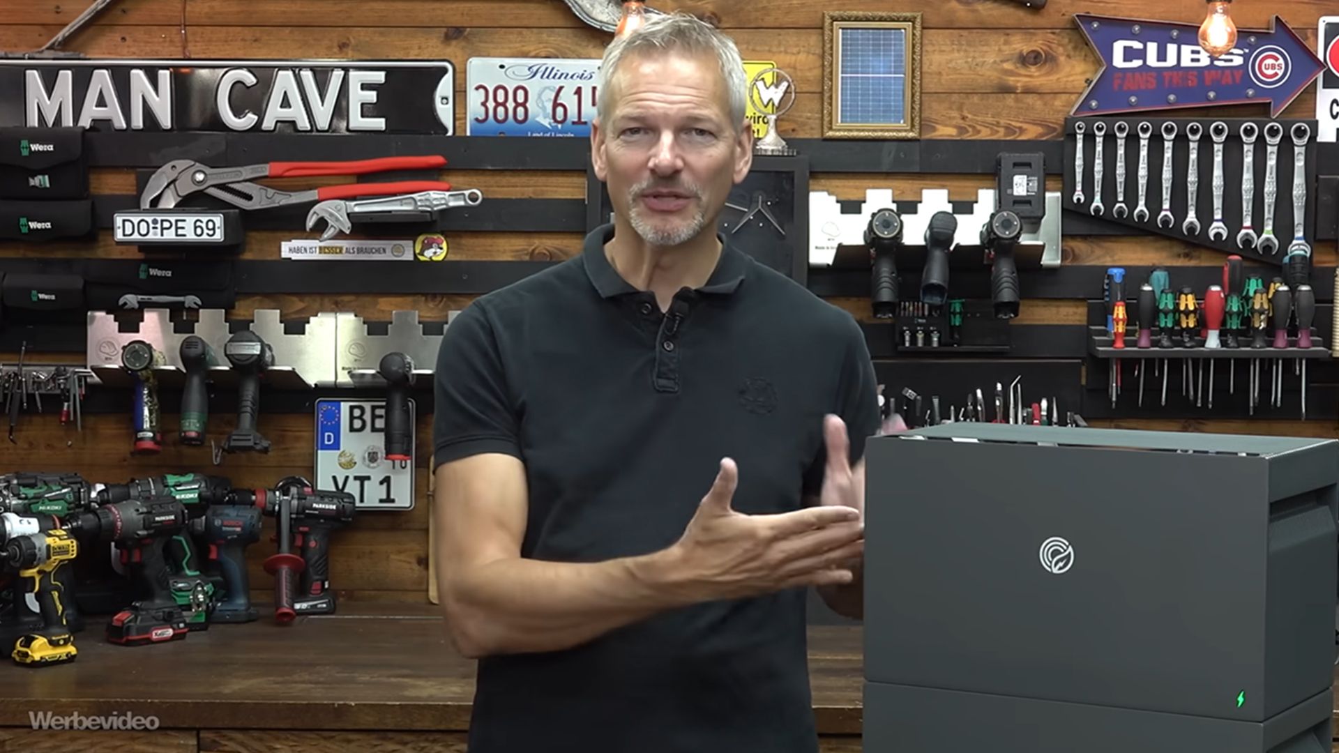 Balkonkraftwerk Sensation zum ALDI Preis? XXL Speicher & Inselbetrieb | Solakon ONE im Test