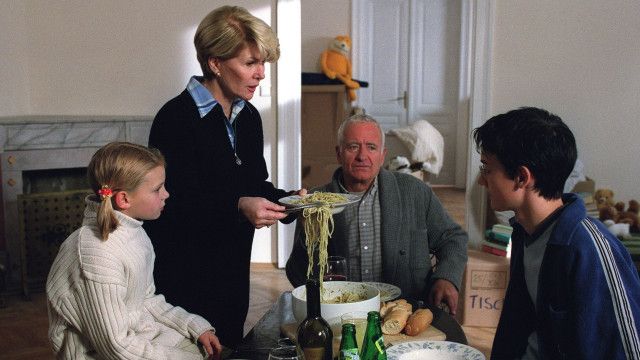 Julia - Eine ungewöhnliche Frau (7/13): Ende und Anfang