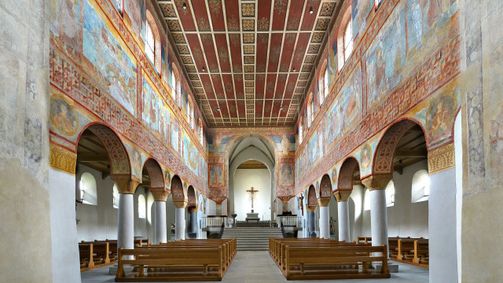 Unterwegs beim Nachbarn Unterwegs beim Nachbarn Folge 6: Unterwegs beim Nachbarn: 1.300 Jahre Bodensee-Klosterinsel Reichenau - Wie bunt das Mittelalter wirklich war