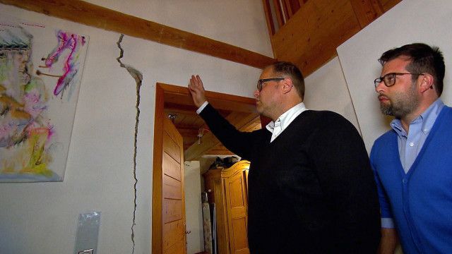 Am Schauplatz Gericht: Zerbrechende Häuser