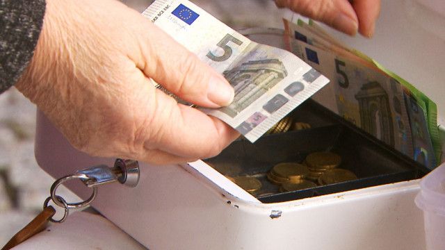 Am Schauplatz: Nur Bares ist Wahres