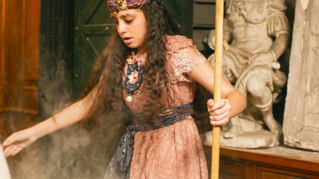 Theodosia: Katastrophe beim Putzen