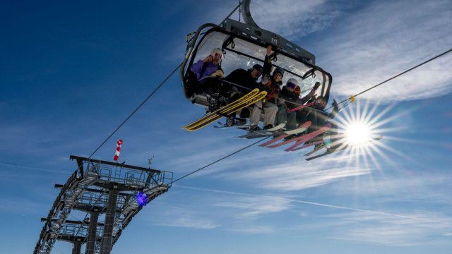 WeltWeit: Teurer Spaß. Skifahren um jeden Preis?