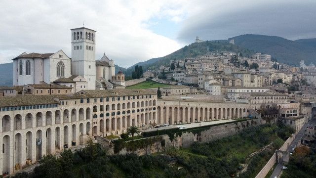 kreuz & quer reportage: Franz von Assisi und die Weihnachtskrippe