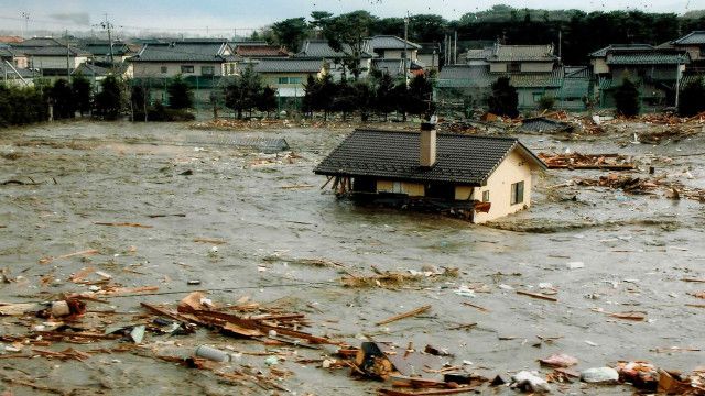 Fukushima - Chronik einer Katastrophe (1/2): Erdbeben und Tsunami