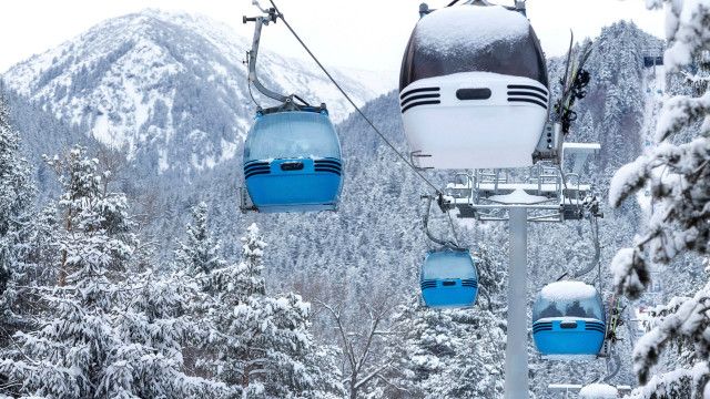 True Stories: Landverbrechen - Tod im Skigebiet