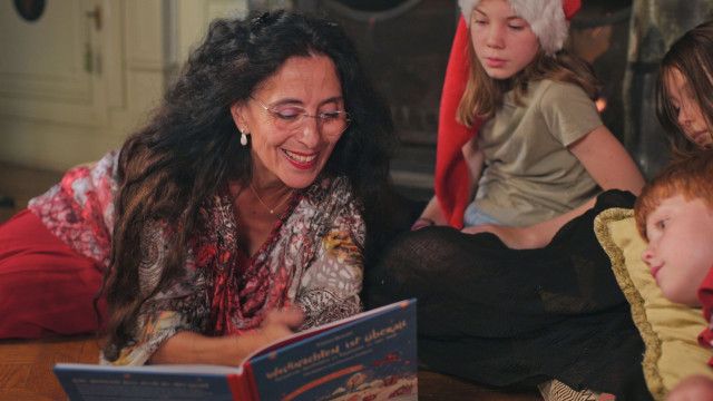 Weihnachten ist überall: "Mit Befana durch die Lüfte Italiens" von Timna Brauer