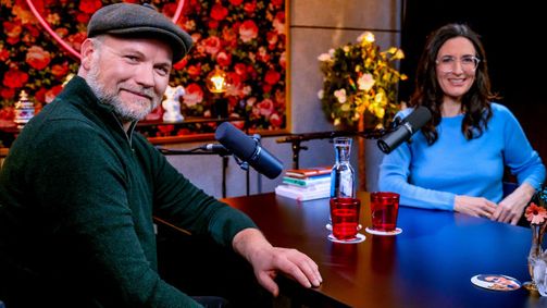 Liebesg'schichten und Heiratssachen - Der Podcast Liebesg'schichten und Heiratssachen - Der Podcast Folge 5: Liebesg'schichten und Heiratssachen - Der Podcast: Thomas Stipsits
