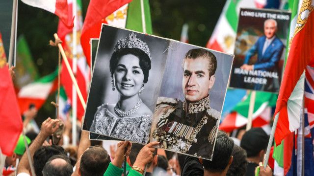 Der Schah und der Ayatollah