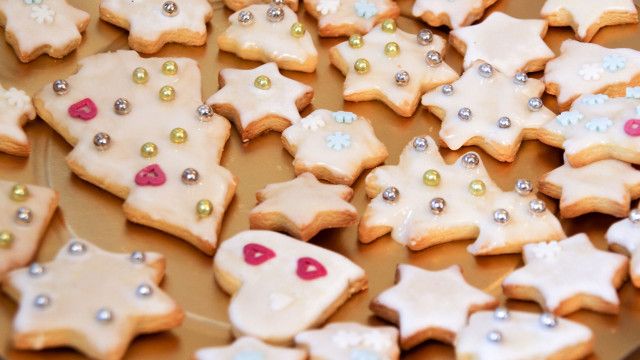 Vanille, Zimt und Mandelsplitter - Weihnachtsbäckerei in Europa