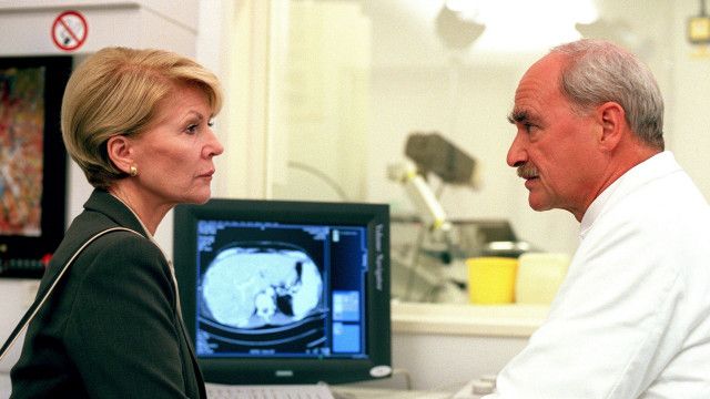 Julia - Eine ungewöhnliche Frau (11/13): Um das Leben