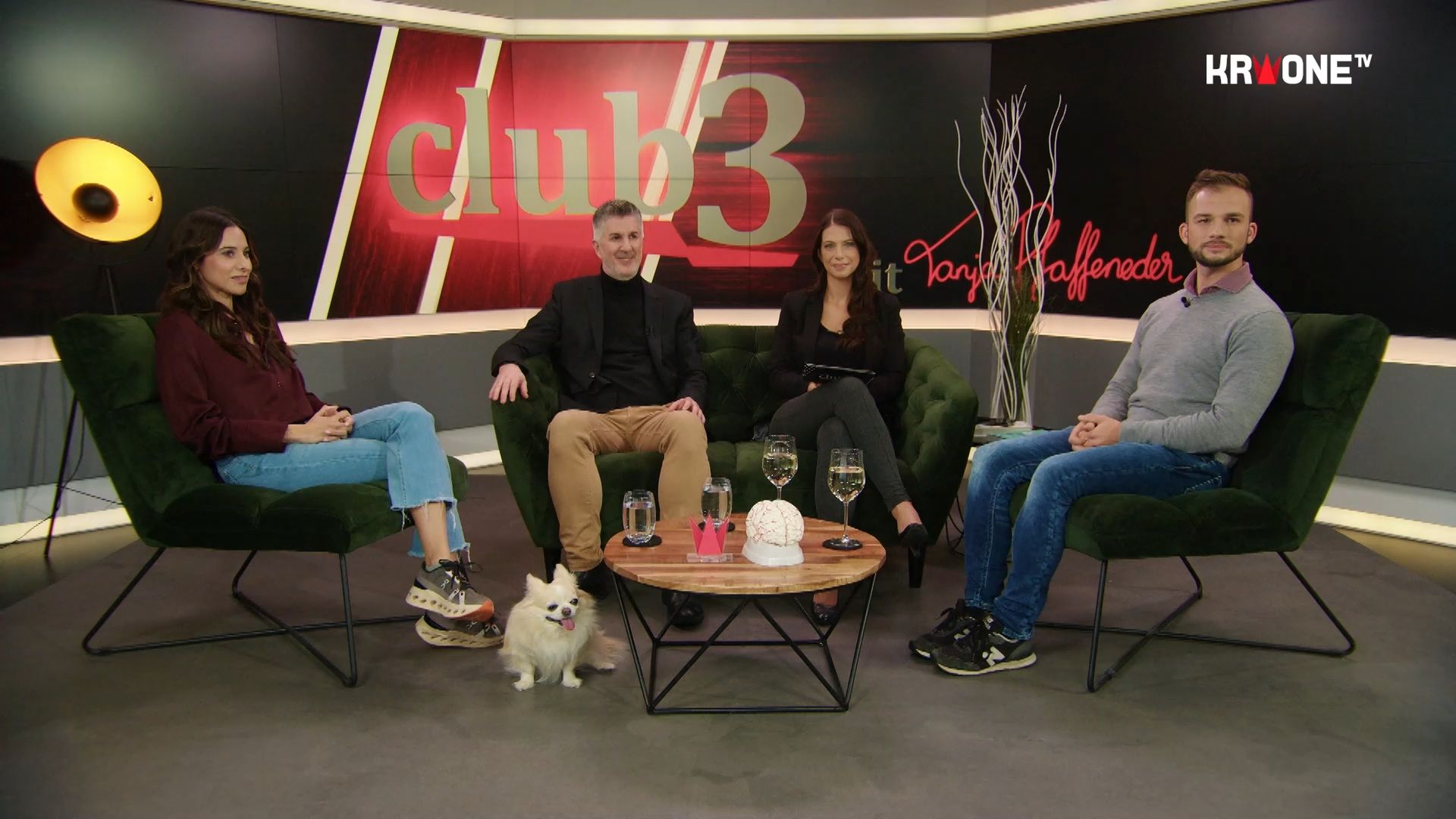 CLUB 3: Disziplin & Routinen: Neues Jahr, alte Ausreden: Vorsätze im Check