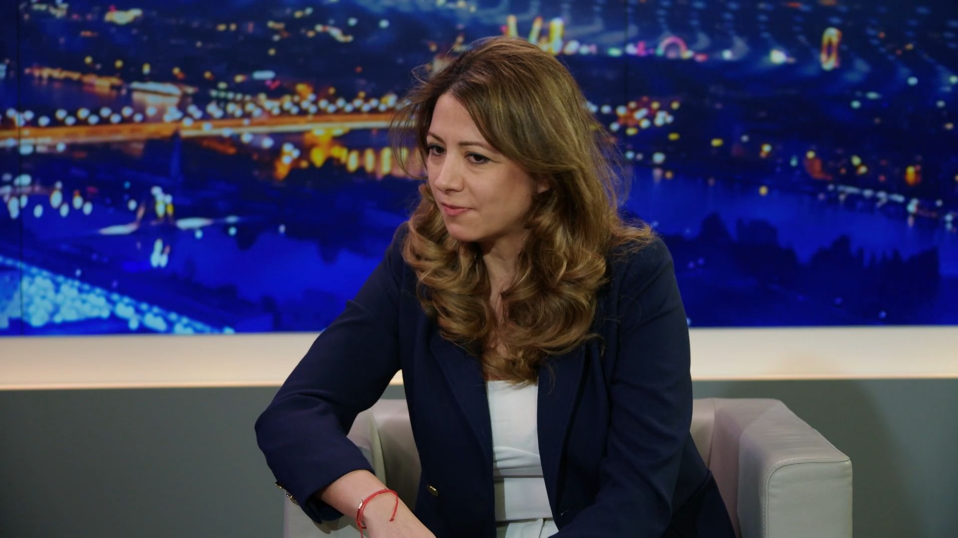 „Das ist kein Krieg“ – Iranerin spricht Klartext