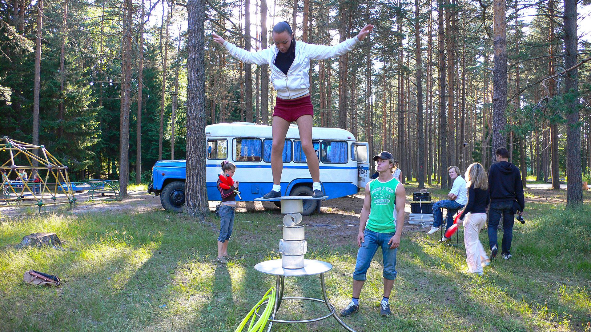 Russlands Zirkusschule auf Tour