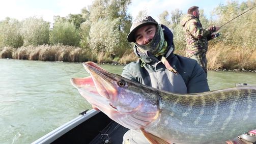River Fighters River Fighters - Staffel 1 Folge 16: Episode 16