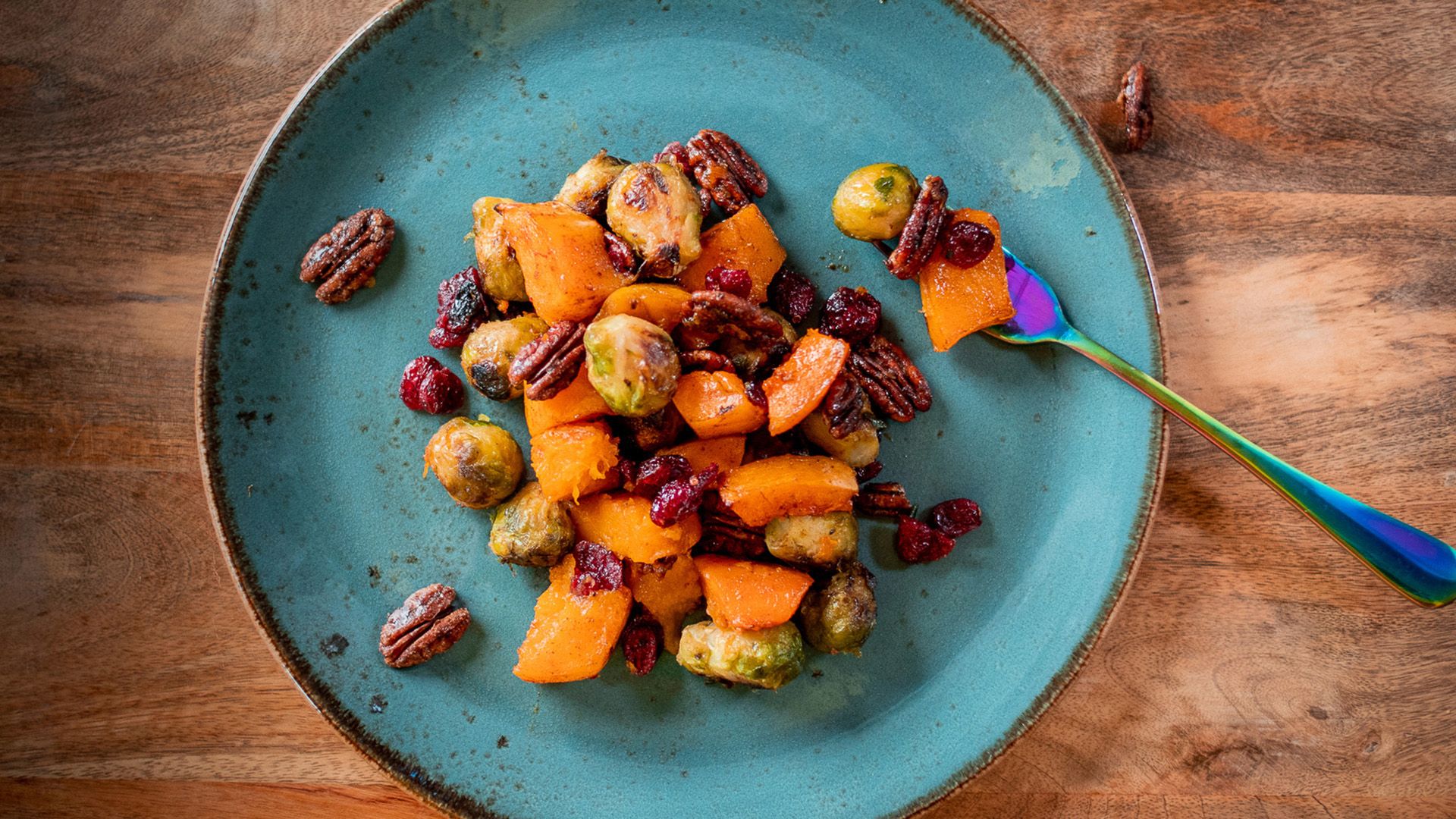 Ofengemüse mit Kürbis & Pekanüssen