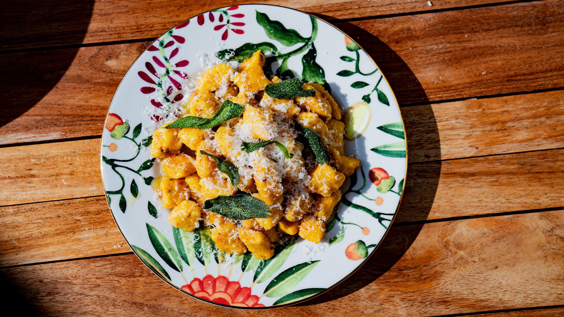 Kürbis Gnocchi mit Salbei und Nussbutter