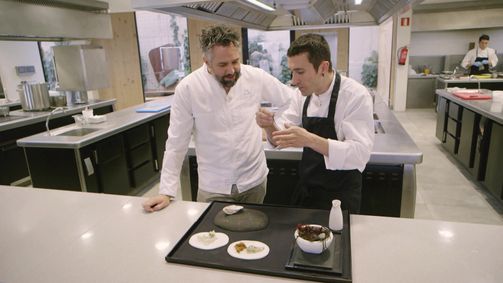 Die besten Köche der Welt - Zu Gast im Ikarus Die besten Köche der Welt - Zu Gast im Ikarus - Staffel 5 Folge 15: Eneko Atxa