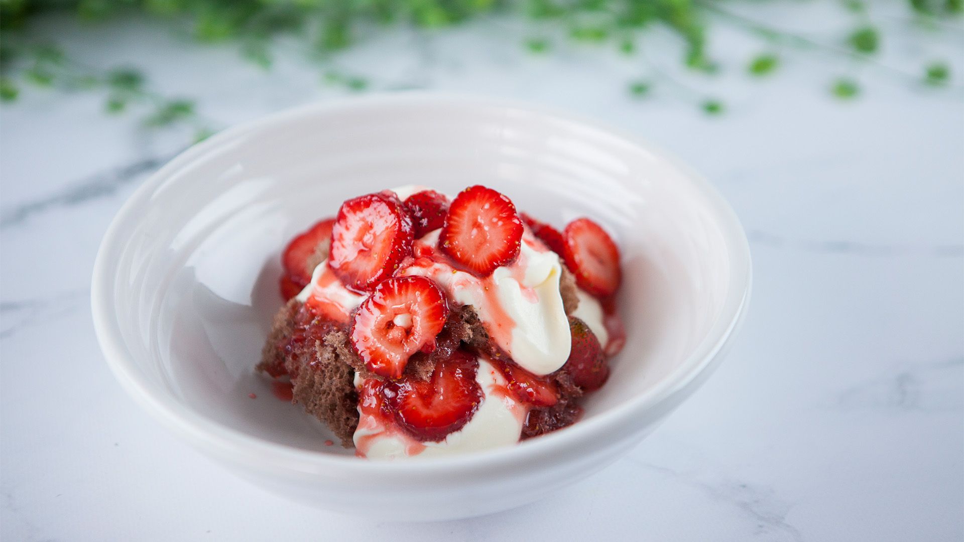 Ein Dessert aus der Mikrowelle