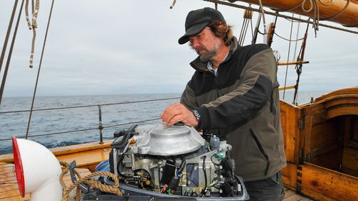 Arved Fuchs - Expedition Nordatlantik Arved Fuchs - Expedition Nordatlantik - Staffel 1 Folge 1: Aufbruch aus dem Eis
